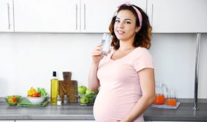 Газированную воду беременным можно