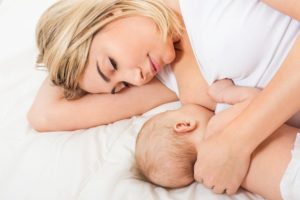 Во сне кормить ребенка грудным молоком замужней женщине