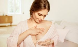 Во время беременности сильно болит грудь