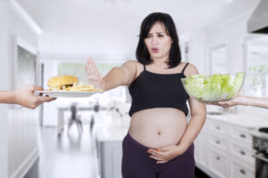 Острая пища при беременности